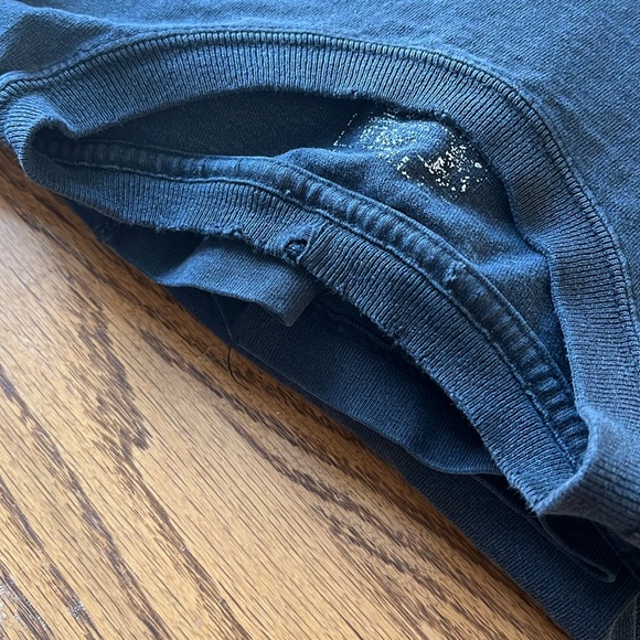 3 Carhartt Pocket T-shirts - Picture 2 of 4